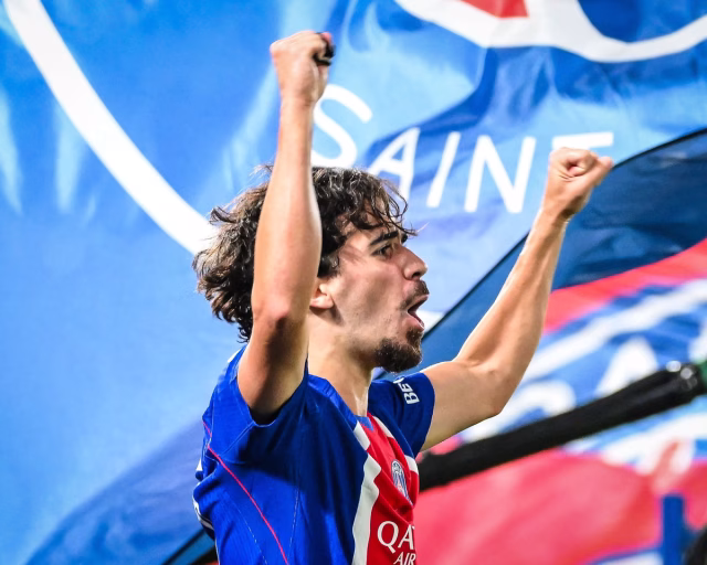 Vitinha Strike Seals Thrilling 4-2 PSG Victory Over Barcelona