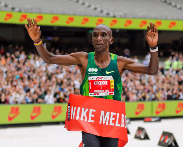 Eliud Kipchoge Sets New Melbourne Marathon Record