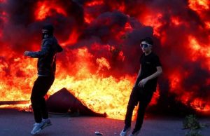 Tirana Protests Escalate as Students Target Government Buildings